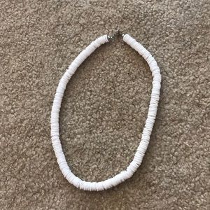 white shell necklace